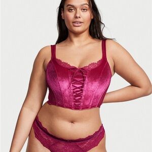 NWT Victoria’s Secret Unlined Lace-Up Velvet Corset Top